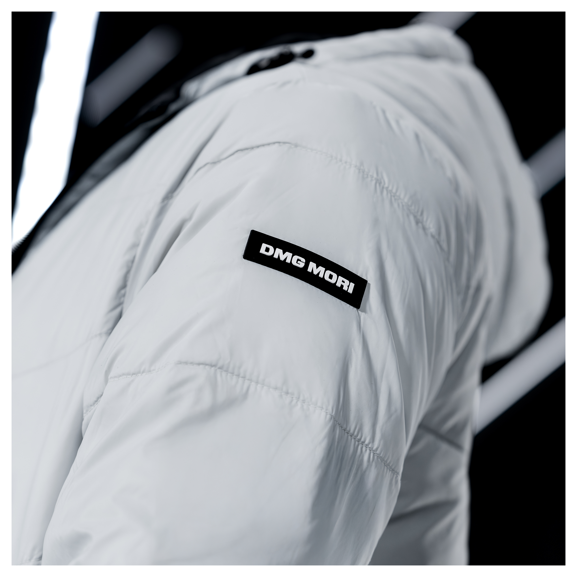 Product image: Unisex reversible puffer jacket two-tone black-grey